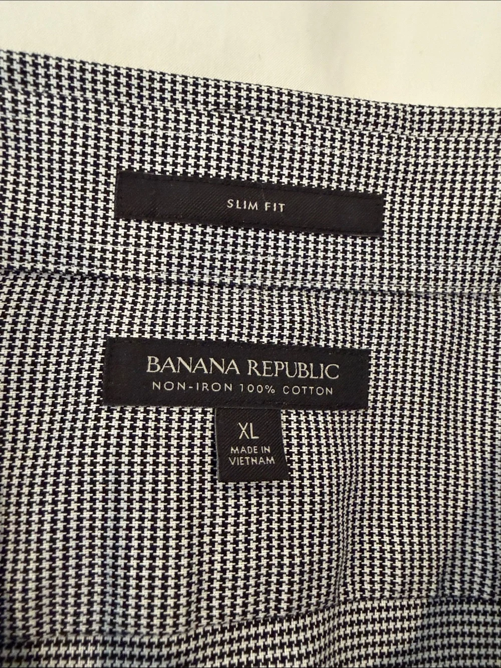 Banana Republic Black and White Micro-Houndstooth Slim Fit Shirt